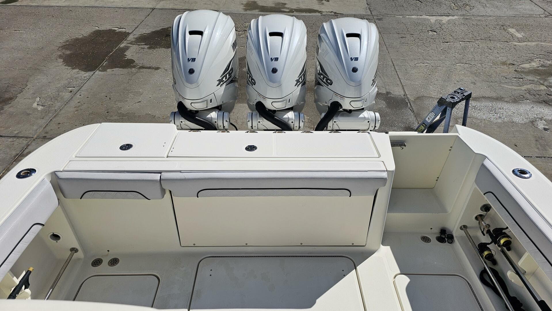 2008 Hydra-Sports 3500 VX Repowered