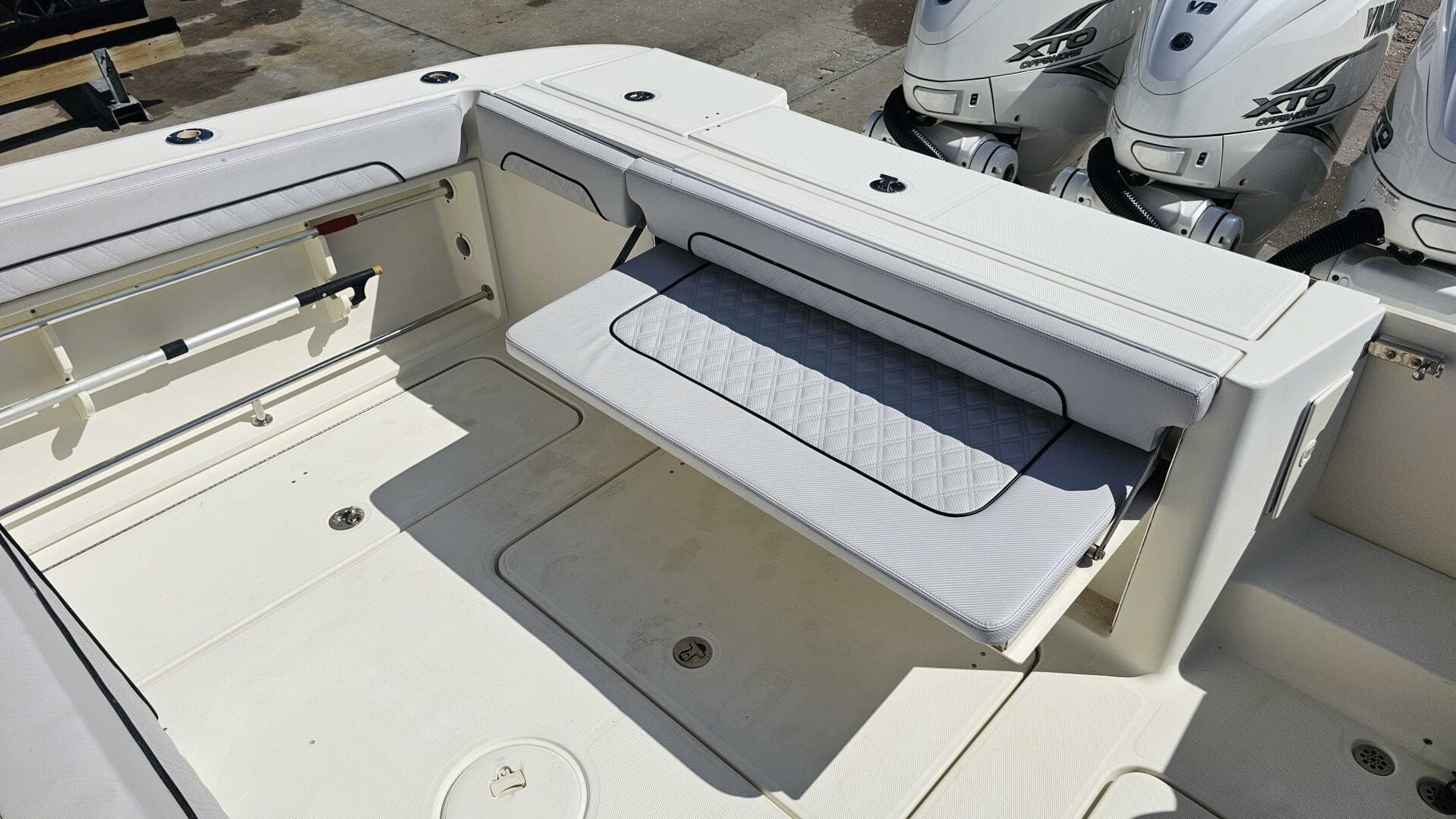 2008 Hydra-Sports 3500 VX Repowered