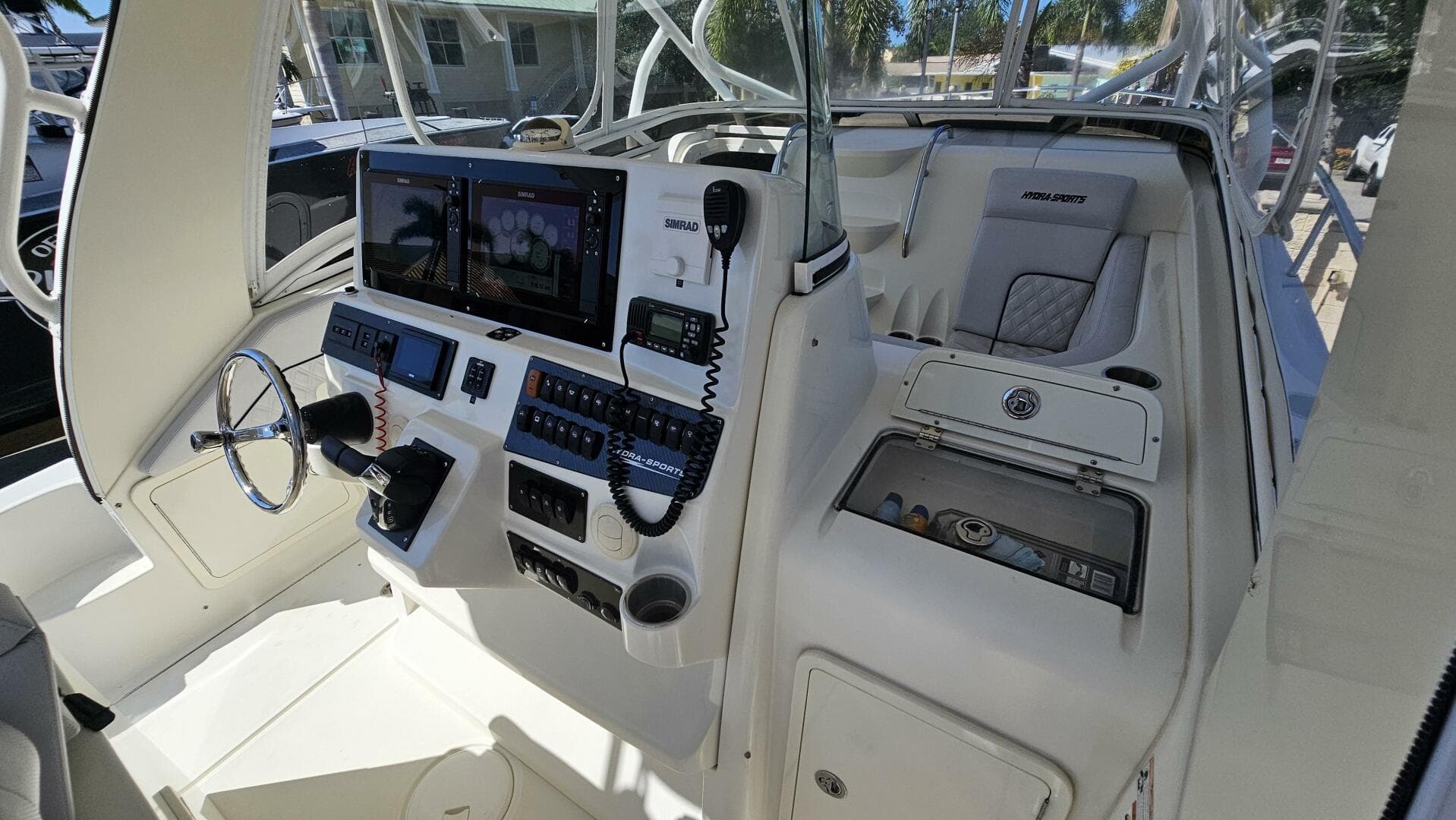 2008 Hydra-Sports 3500 VX Repowered