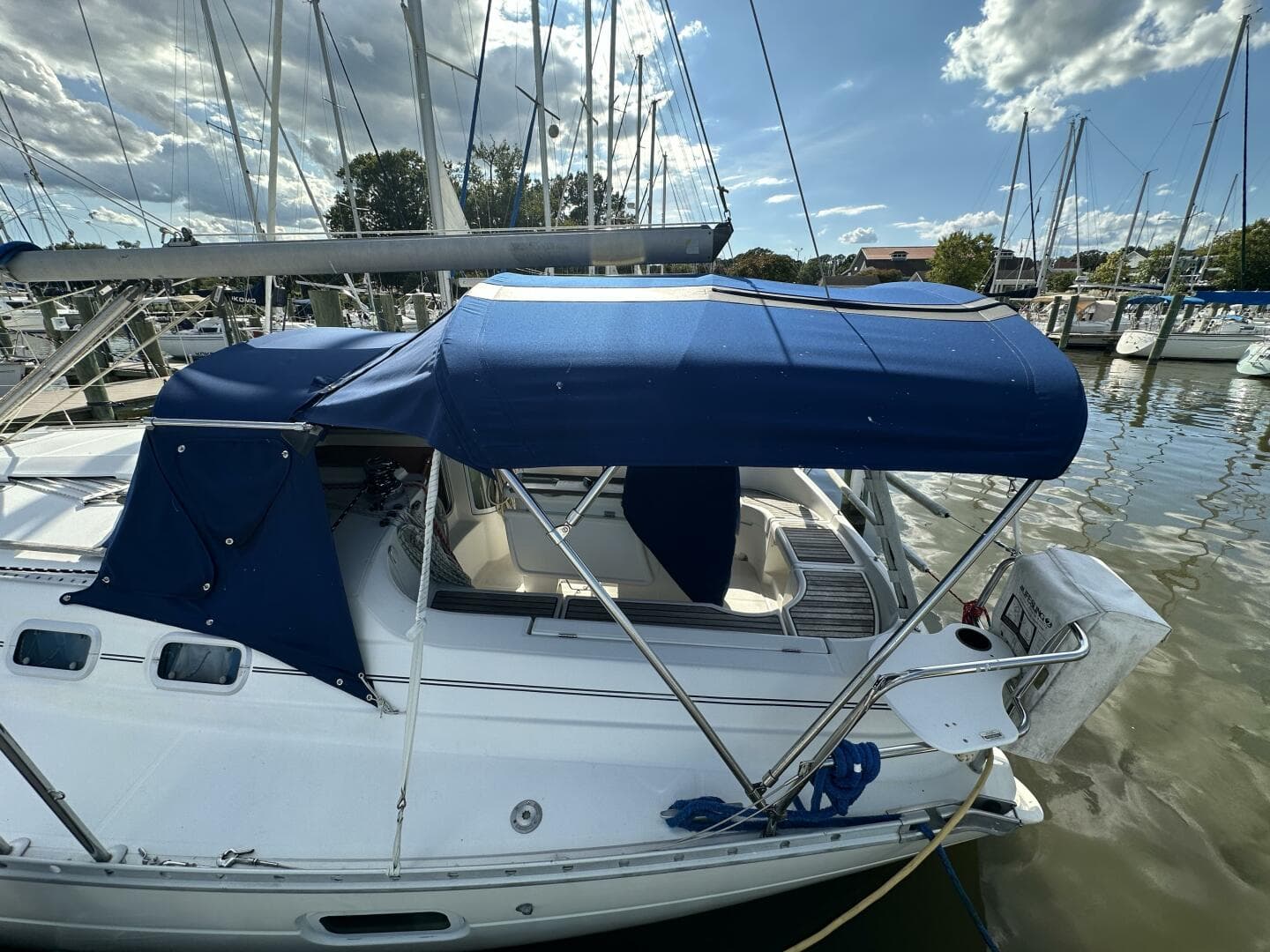 1999 Beneteau 