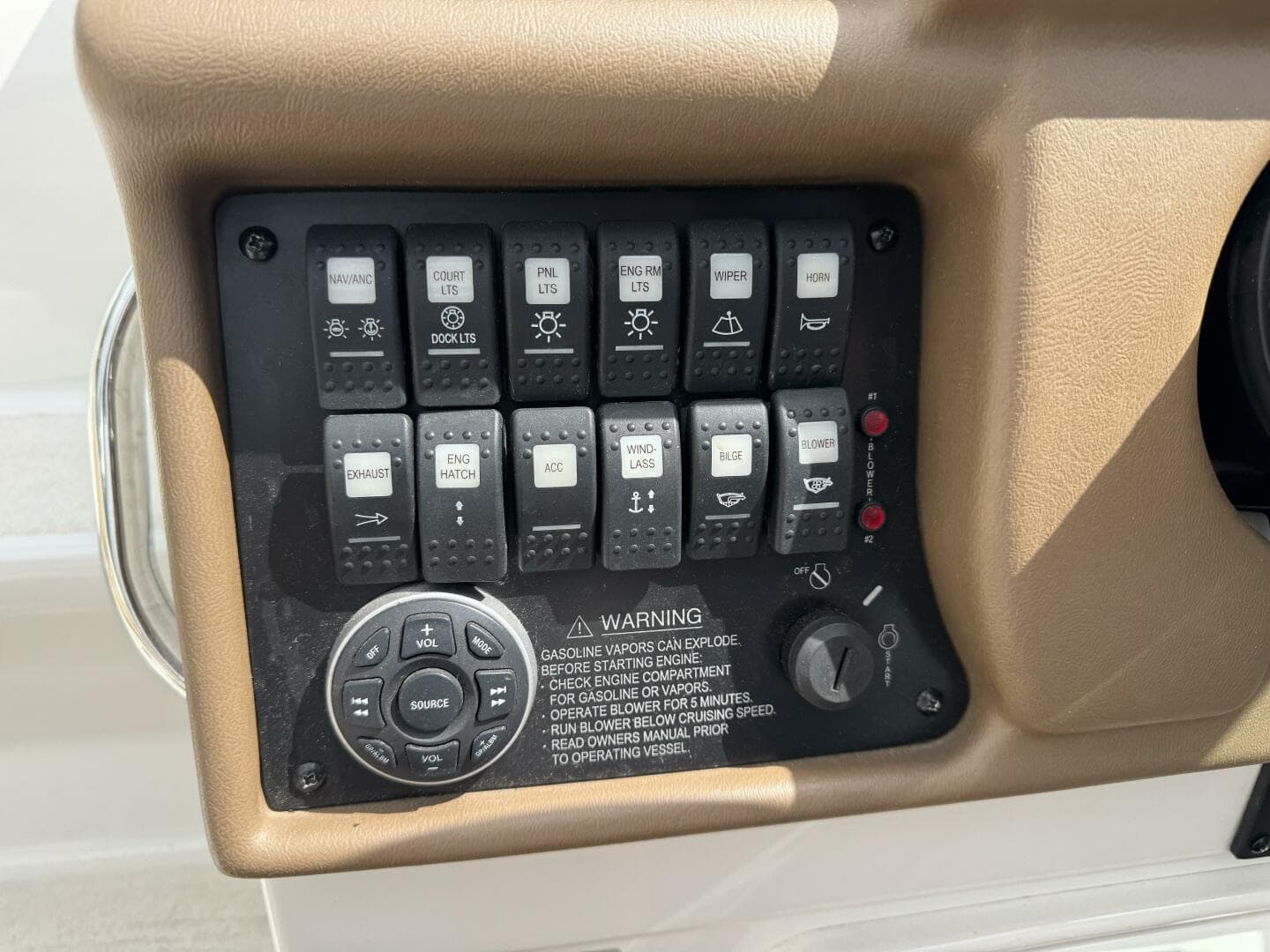 2011 Crownline 264 CR