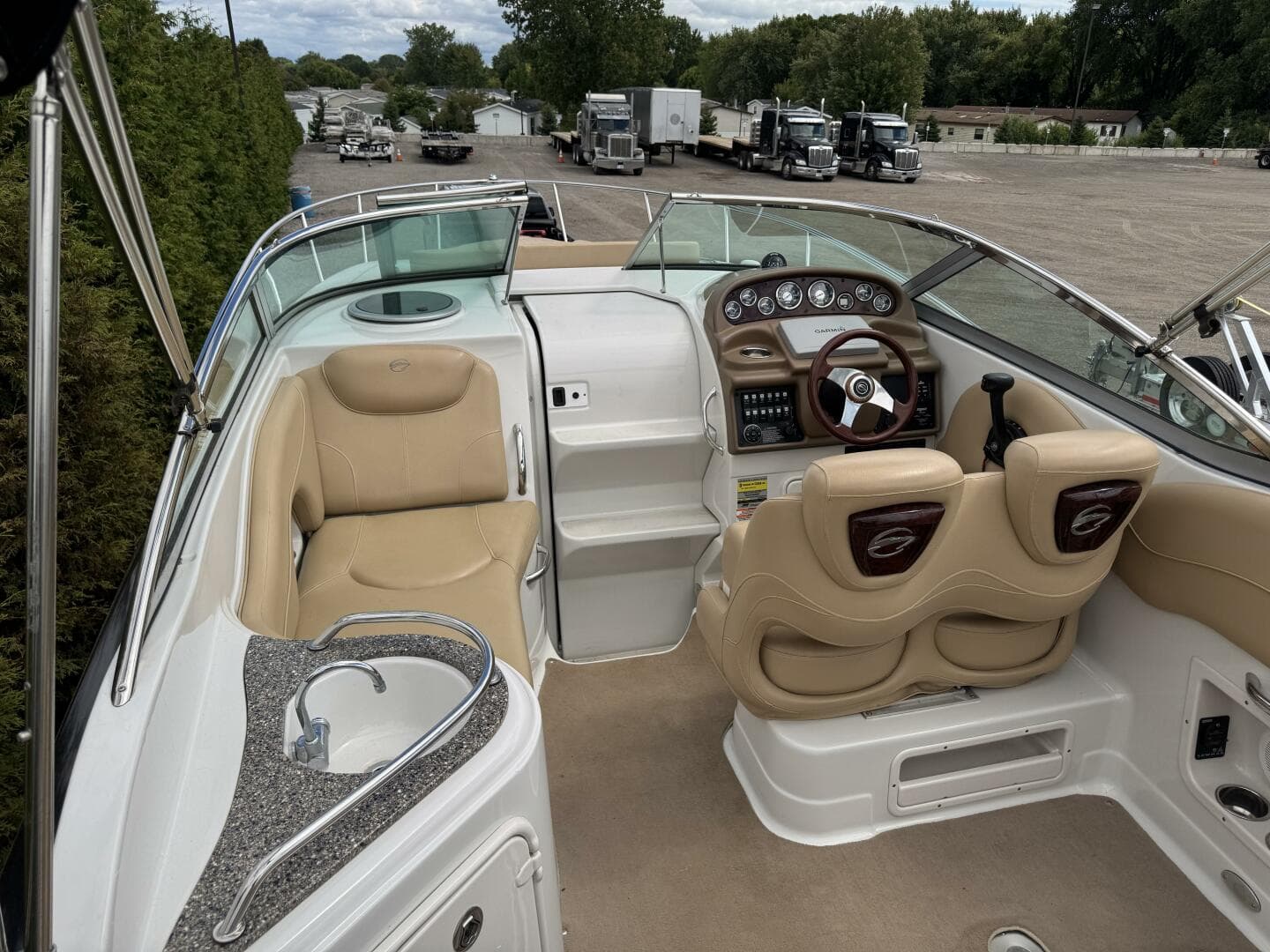 2011 Crownline 264 CR