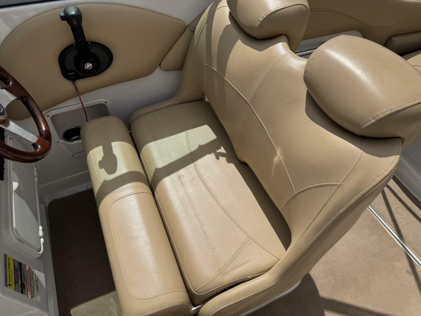 2011 Crownline 264 CR