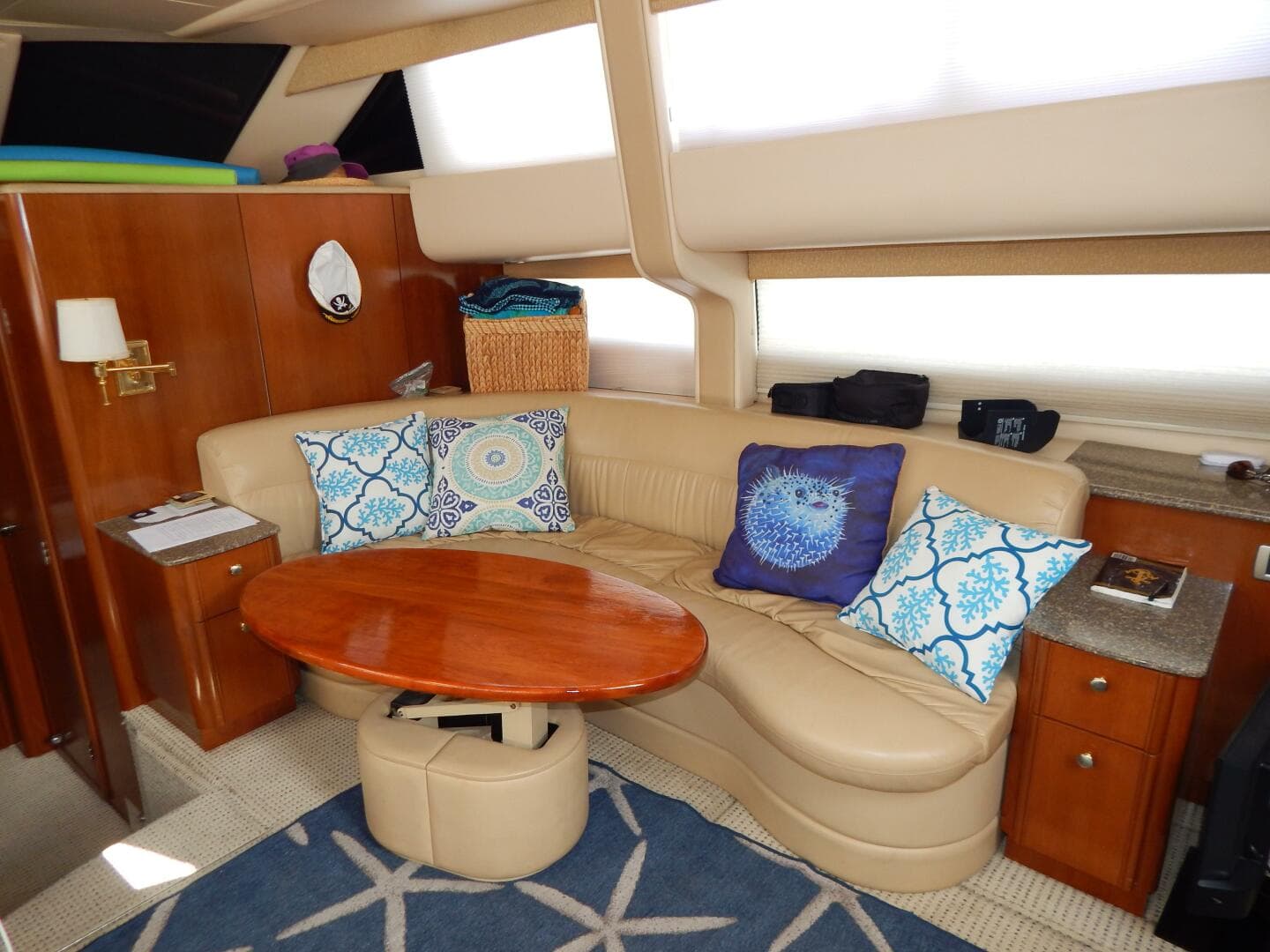 2005 Meridian 408 Motor Yacht