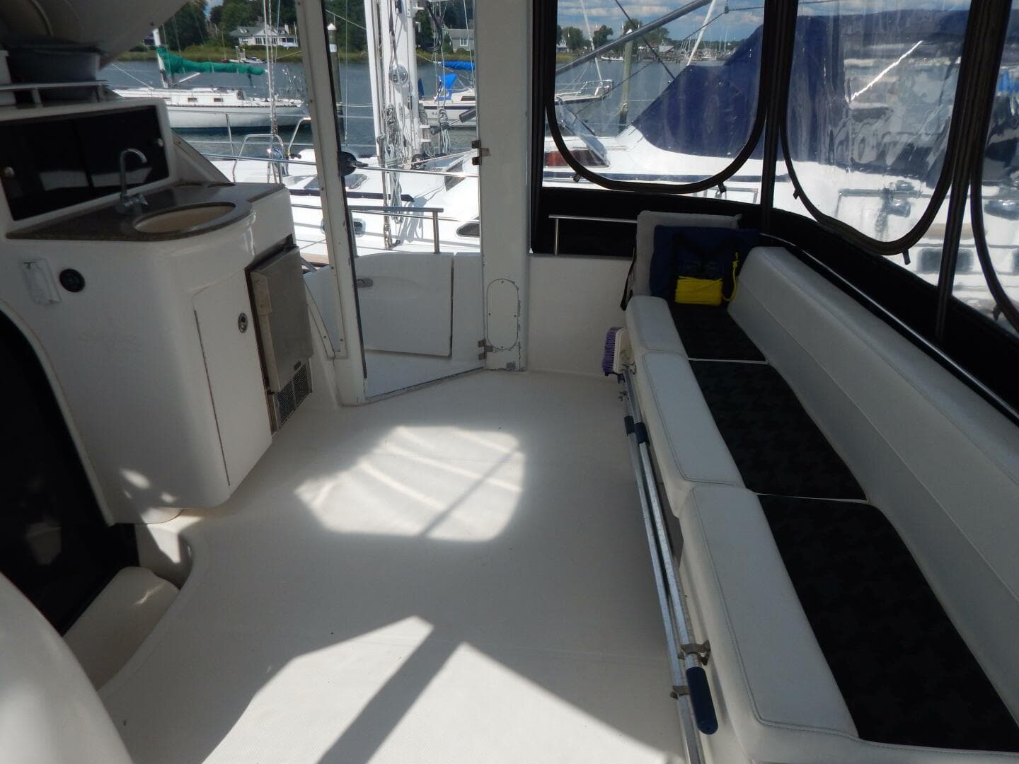 2005 Meridian 408 Motor Yacht