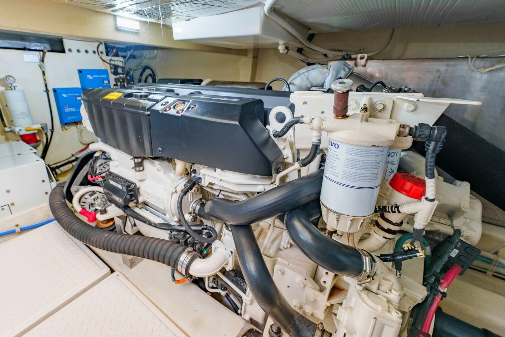 2017 Tiara Yachts C53 Coupe