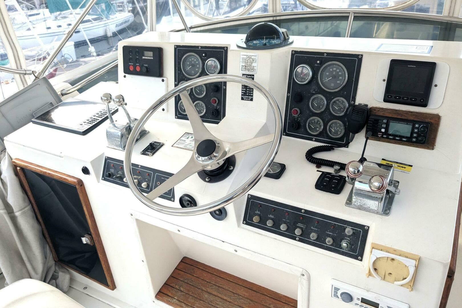 1988 Cape Dory 36 Flybridge Sedan Fast Trawler