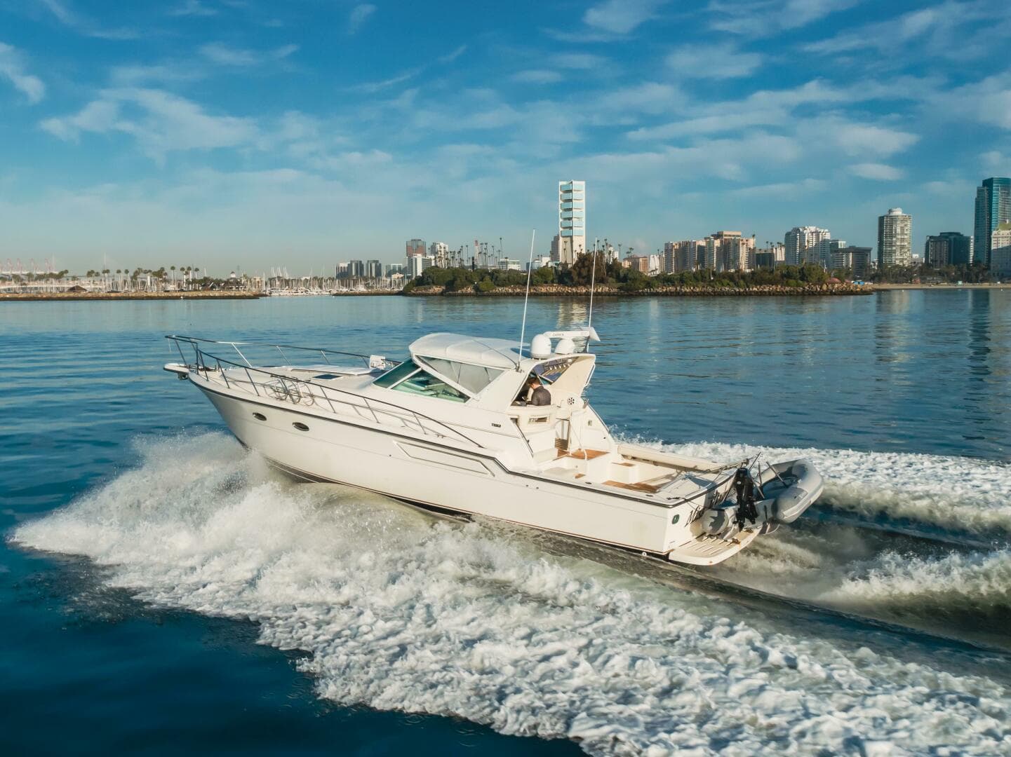 1996 Tiara Yachts 4300