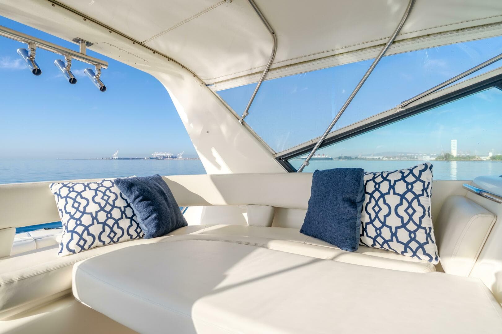 1996 Tiara Yachts 4300