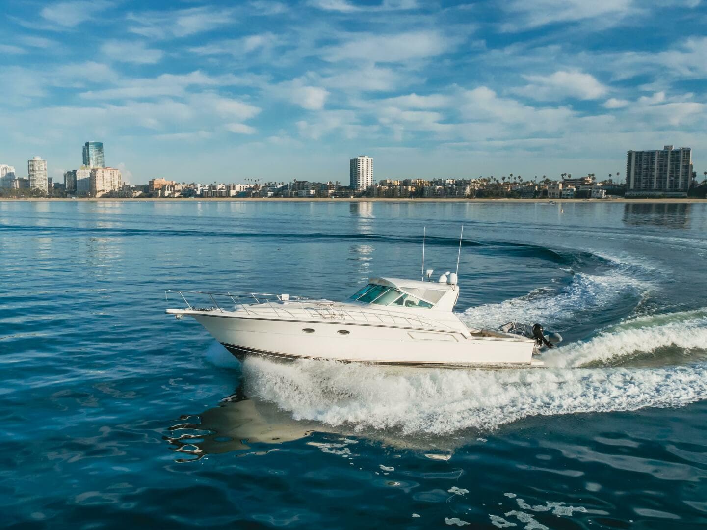 1996 Tiara Yachts 4300