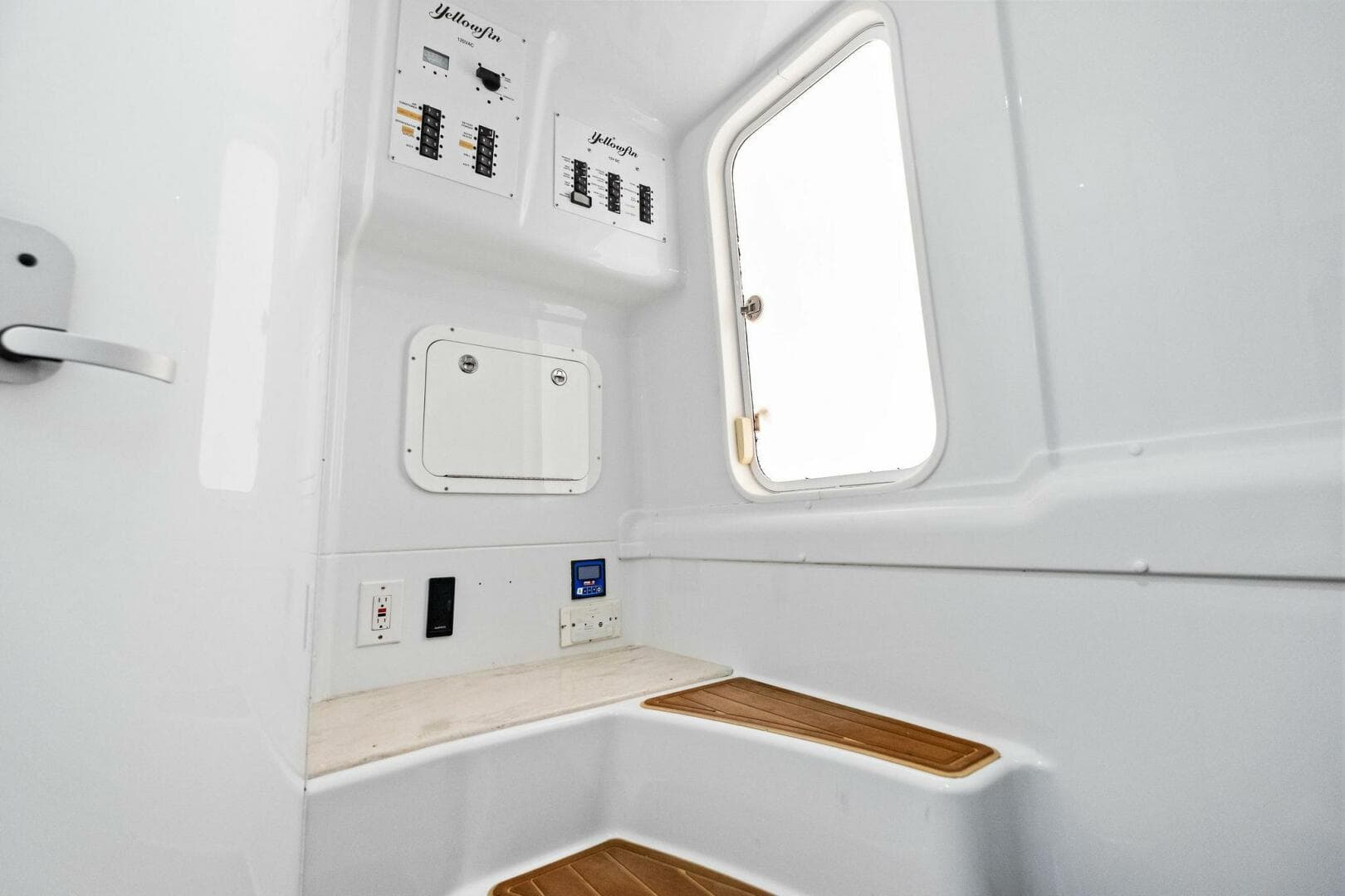 2017 Yellowfin 42 Offshore MIDNIGHT RIDER