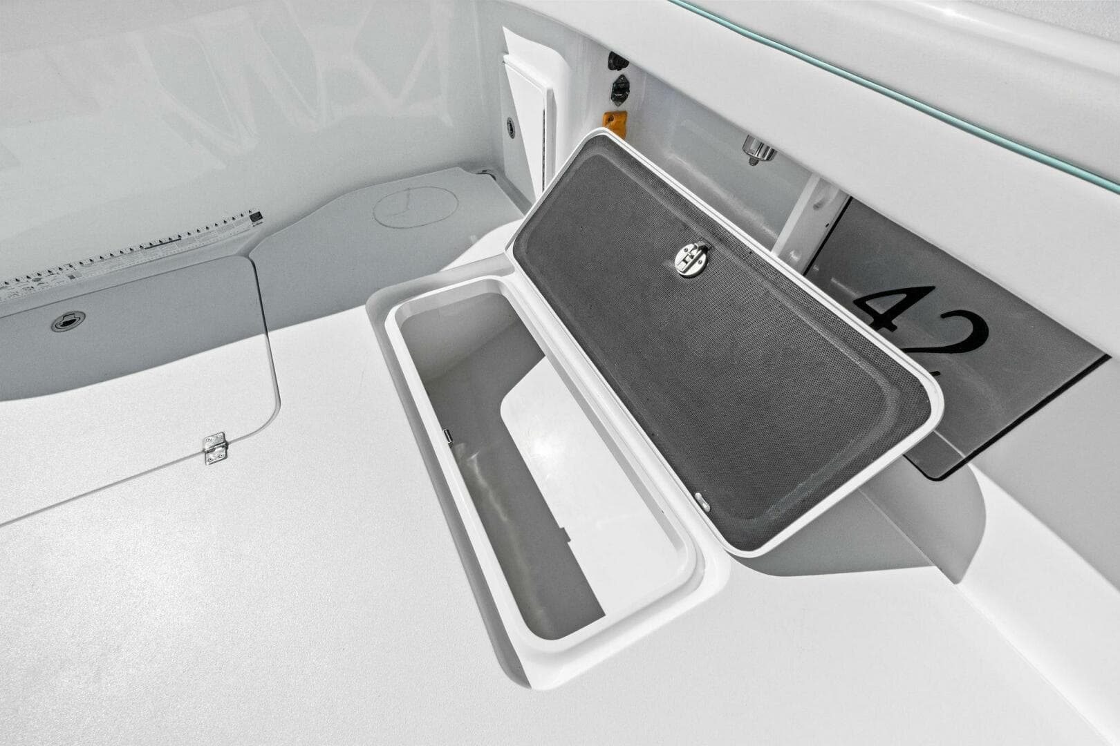 2017 Yellowfin 42 Offshore MIDNIGHT RIDER