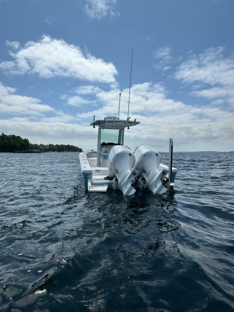 2019 Everglades 273 CC