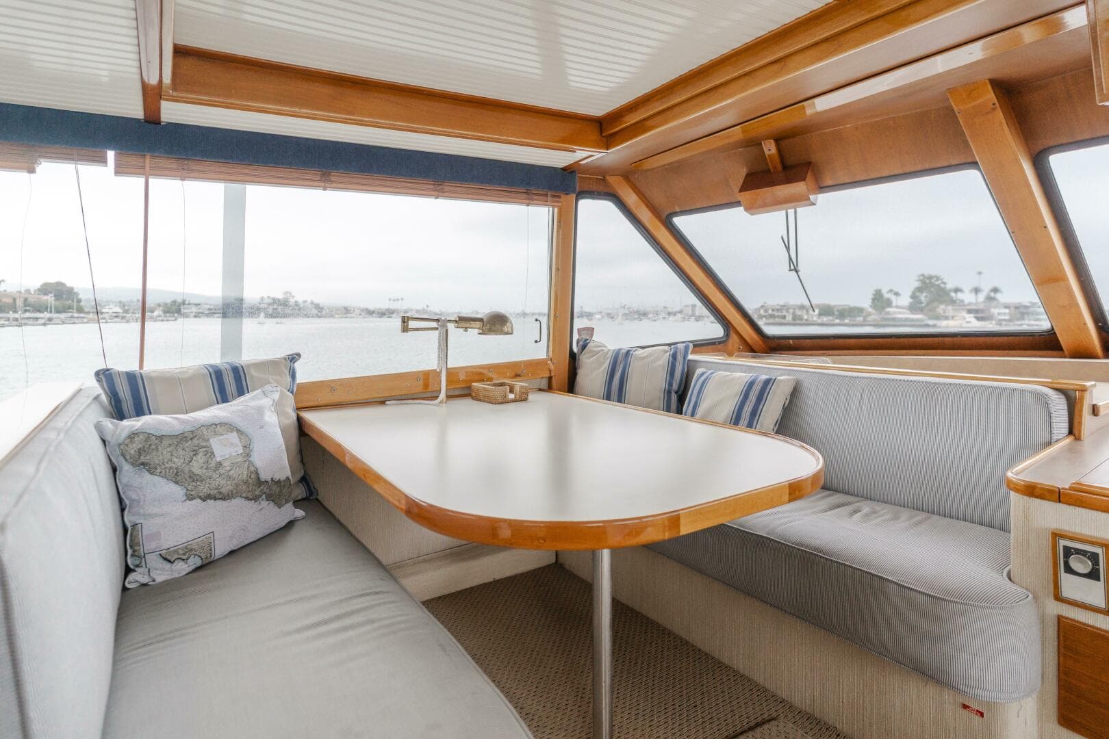 1984 Vic Franck Pilot House