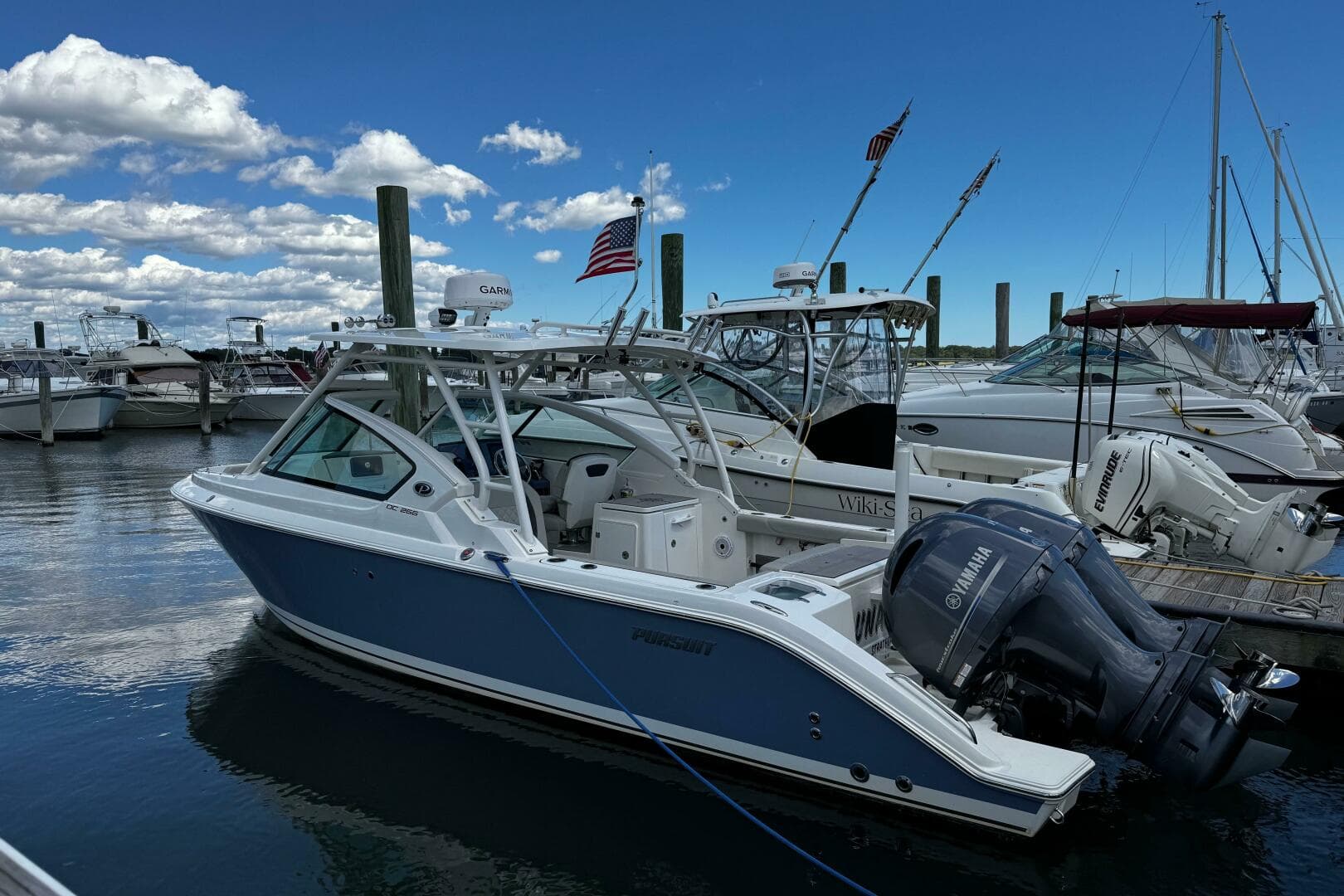 2023 Pursuit DC 266 Dual Console