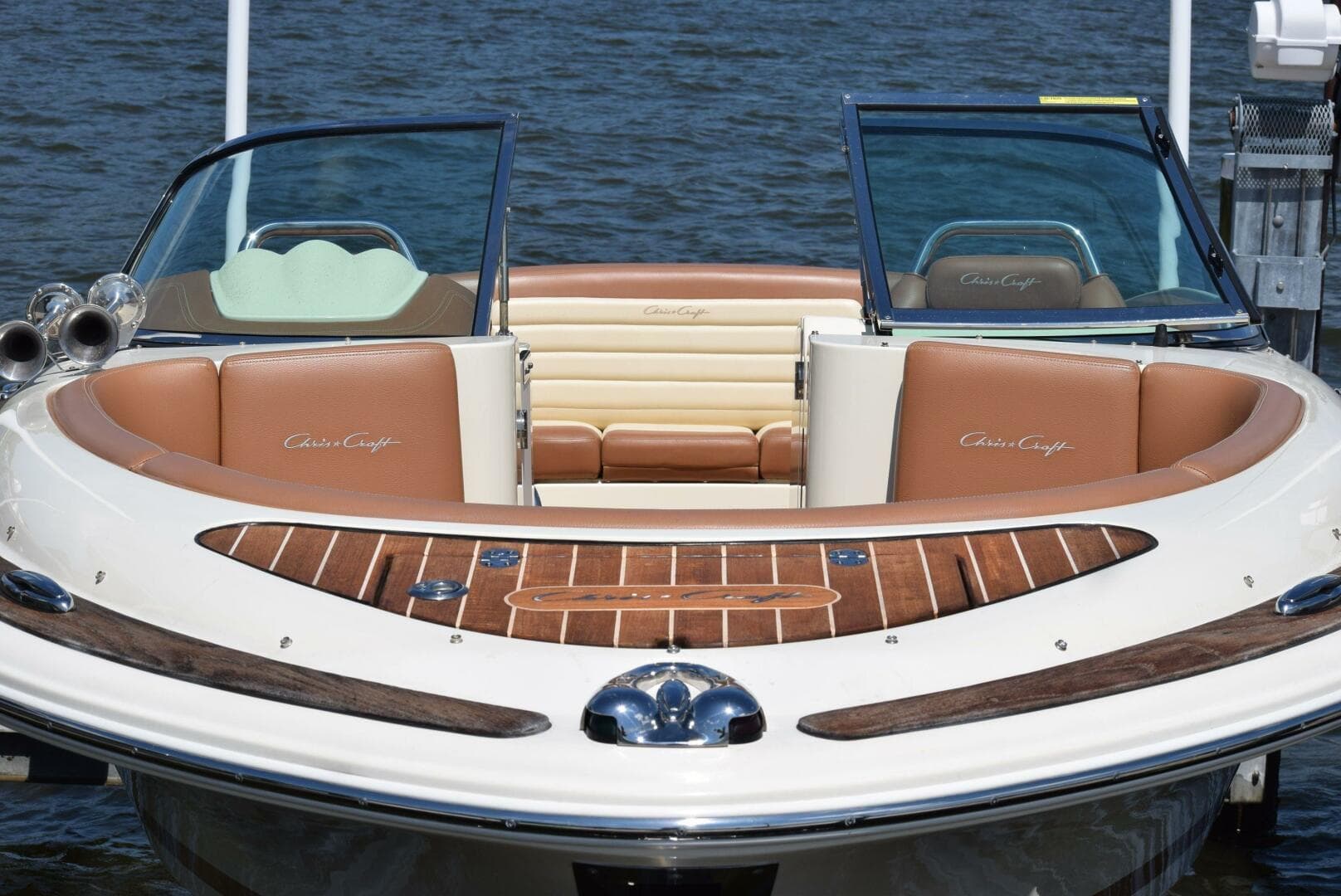 2014 Chris-Craft 25 Launch