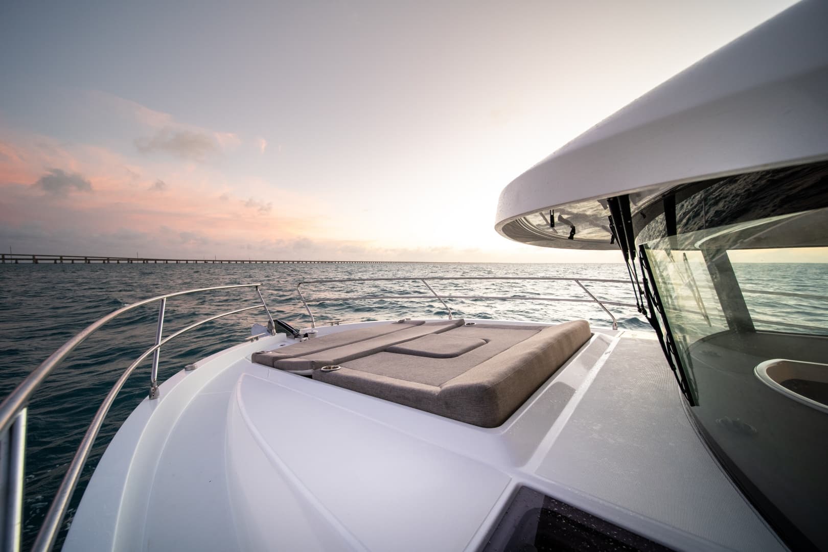 2027 Beneteau Swift Trawler 37