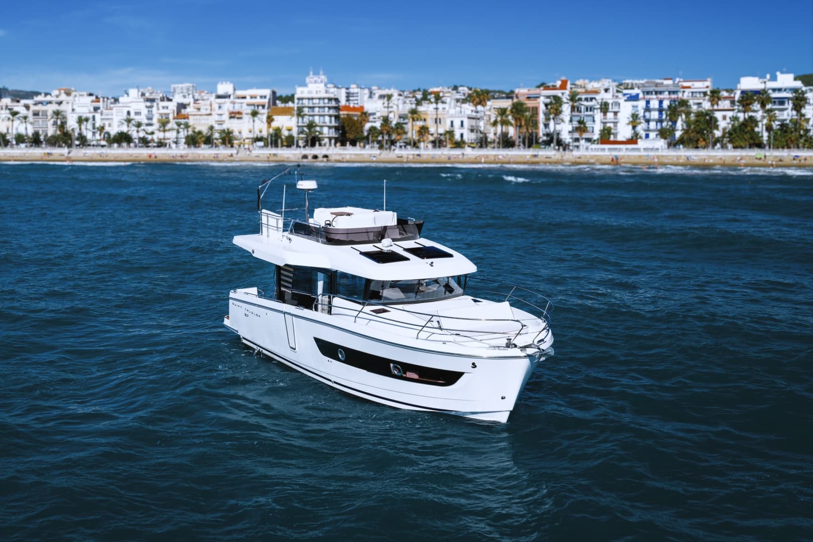 2027 Beneteau Swift Trawler 37