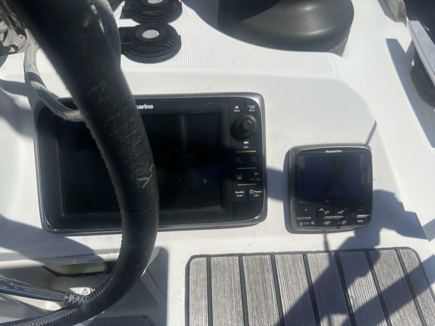 1008 SO509 Starboard Chartplotter Radar Autopilot