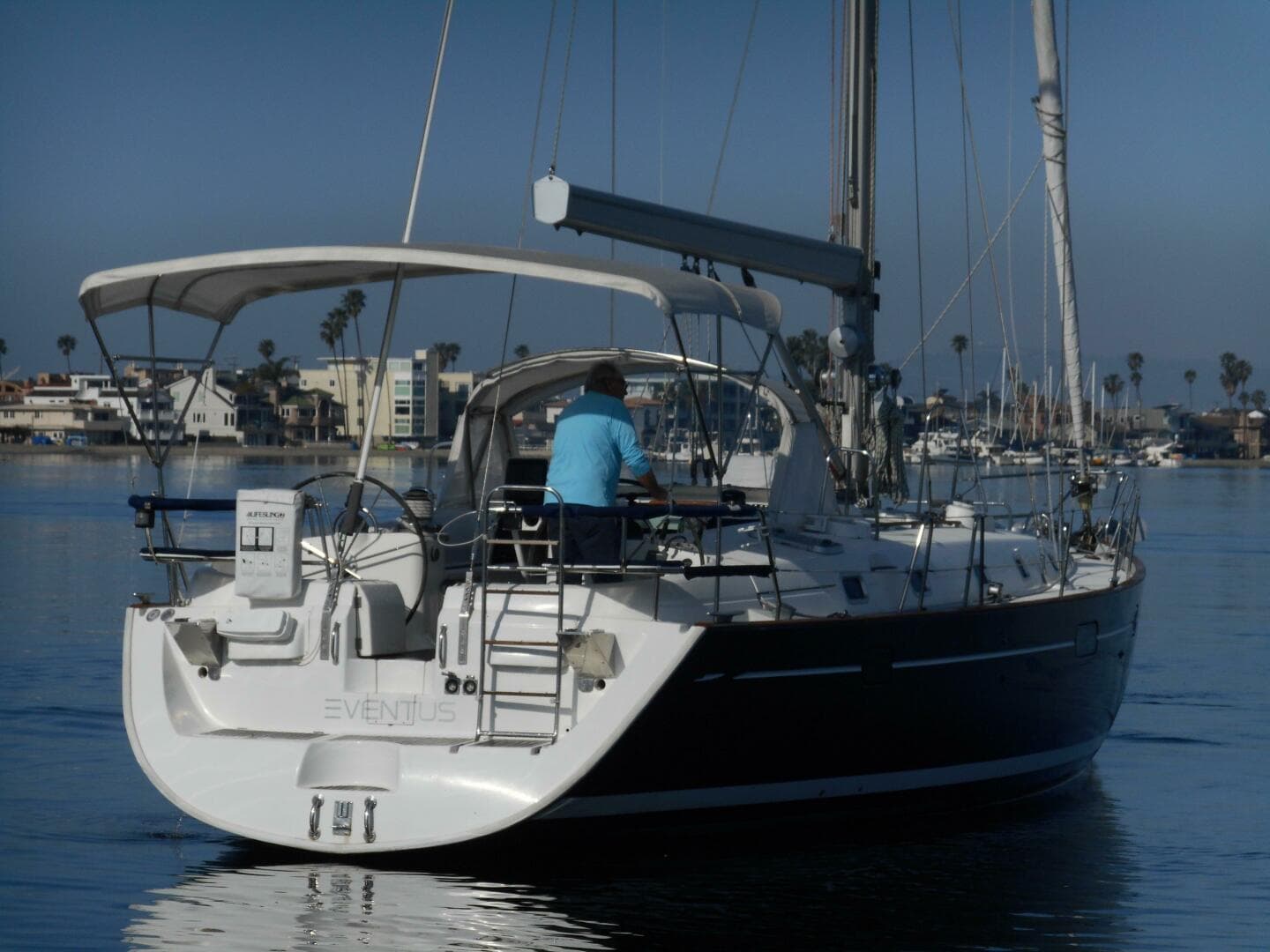 2000 Beneteau 