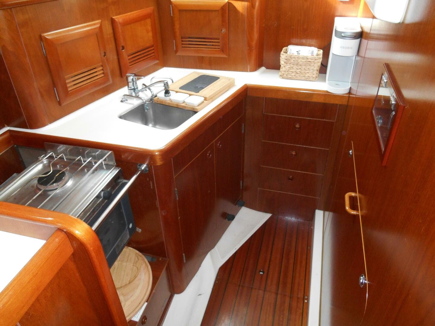2000 Beneteau 