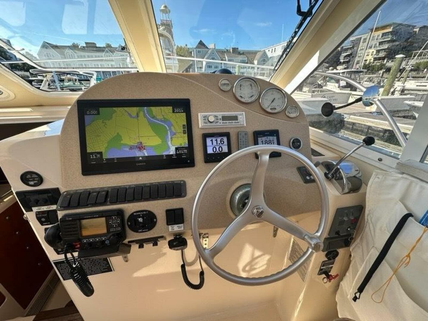 2002 True North 38 Heritage