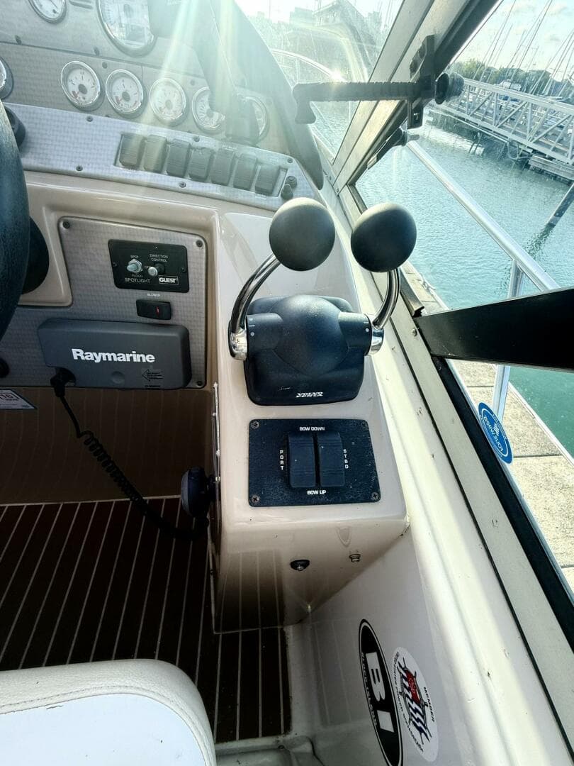 2008 Four Winns 378 Vista