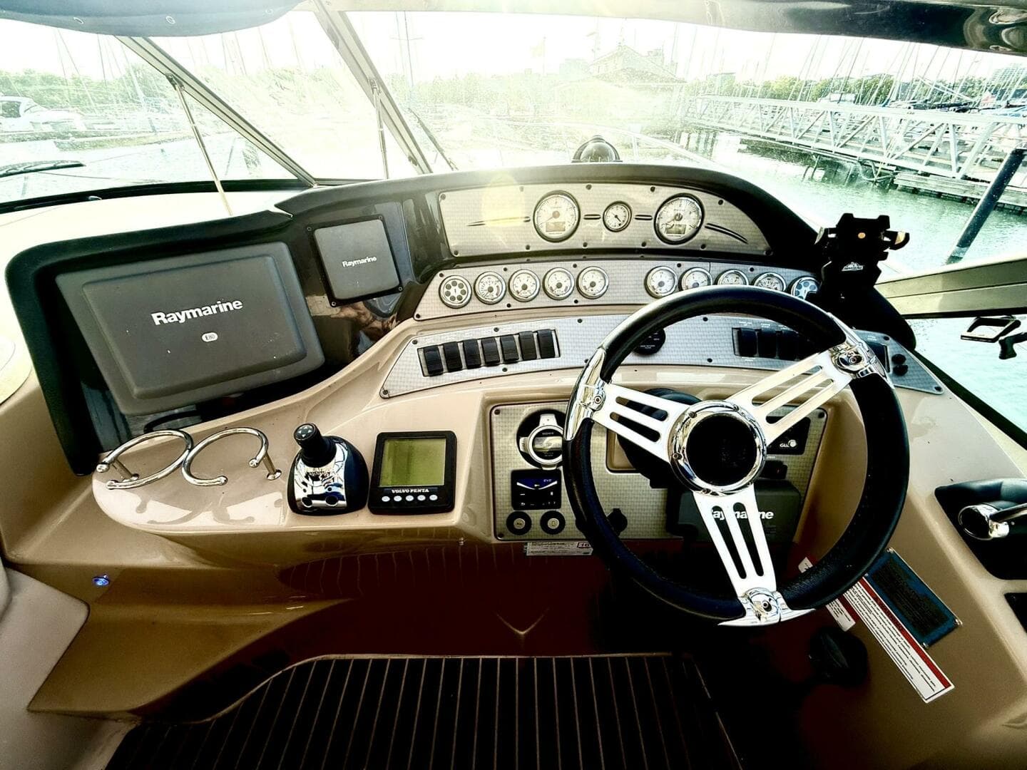 2008 Four Winns 378 Vista