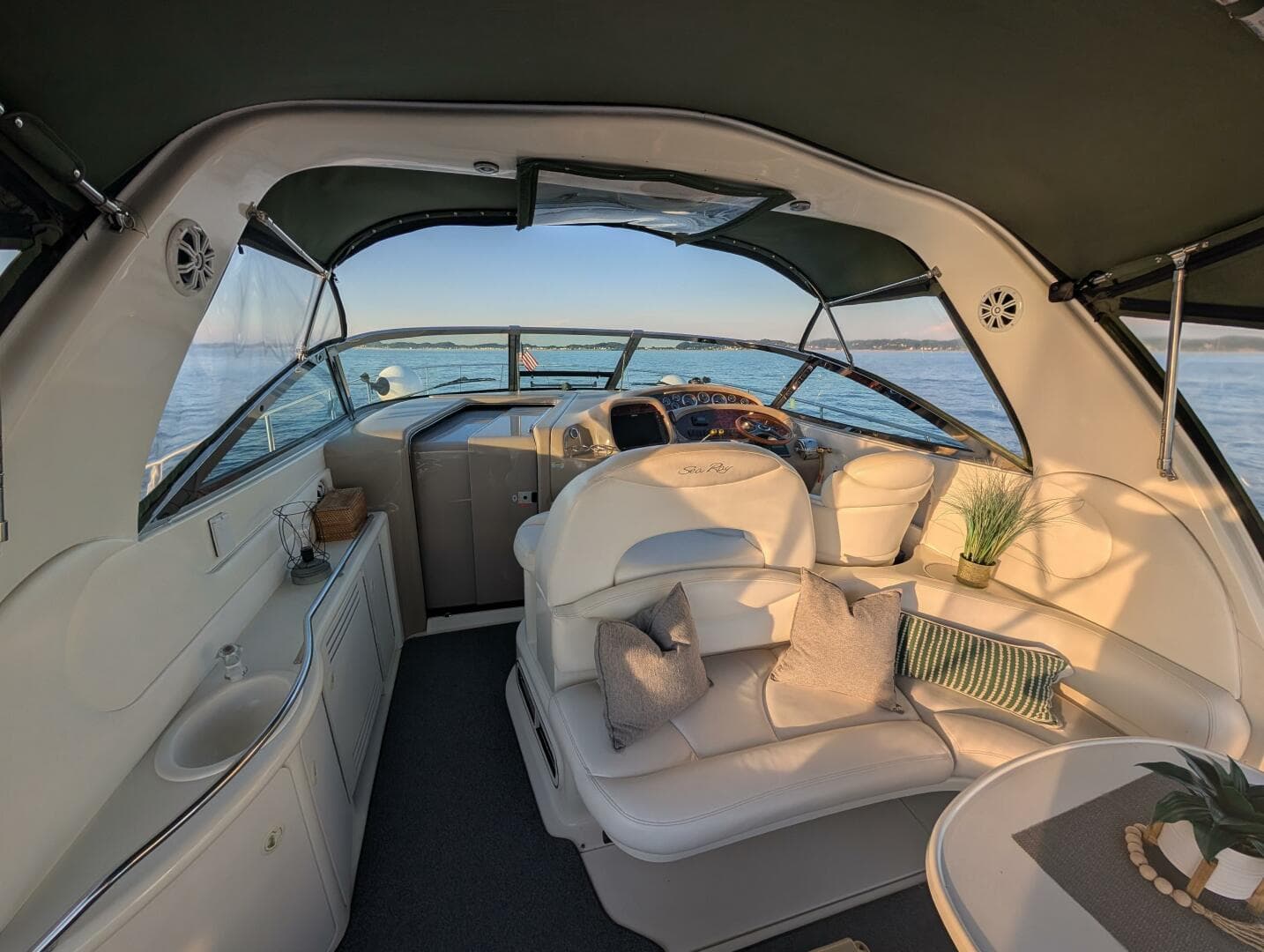 2000 Sea Ray 380 Sundancer