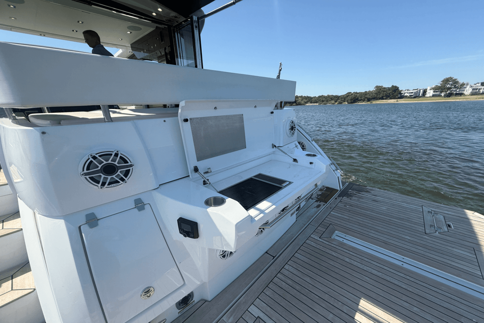 2020 Cruisers Yachts 50 CANTIUS