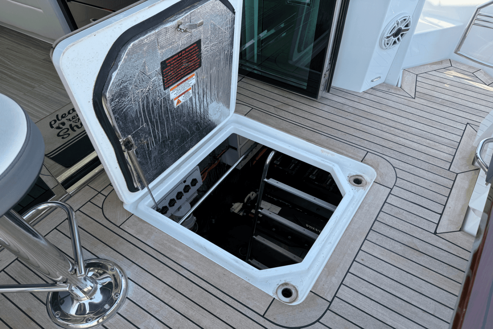 2020 Cruisers Yachts 50 CANTIUS