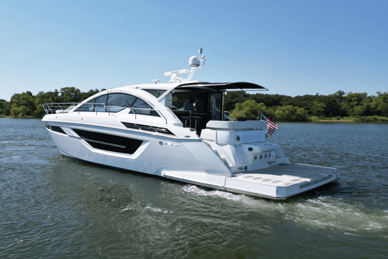 2020 Cruisers Yachts 50 CANTIUS