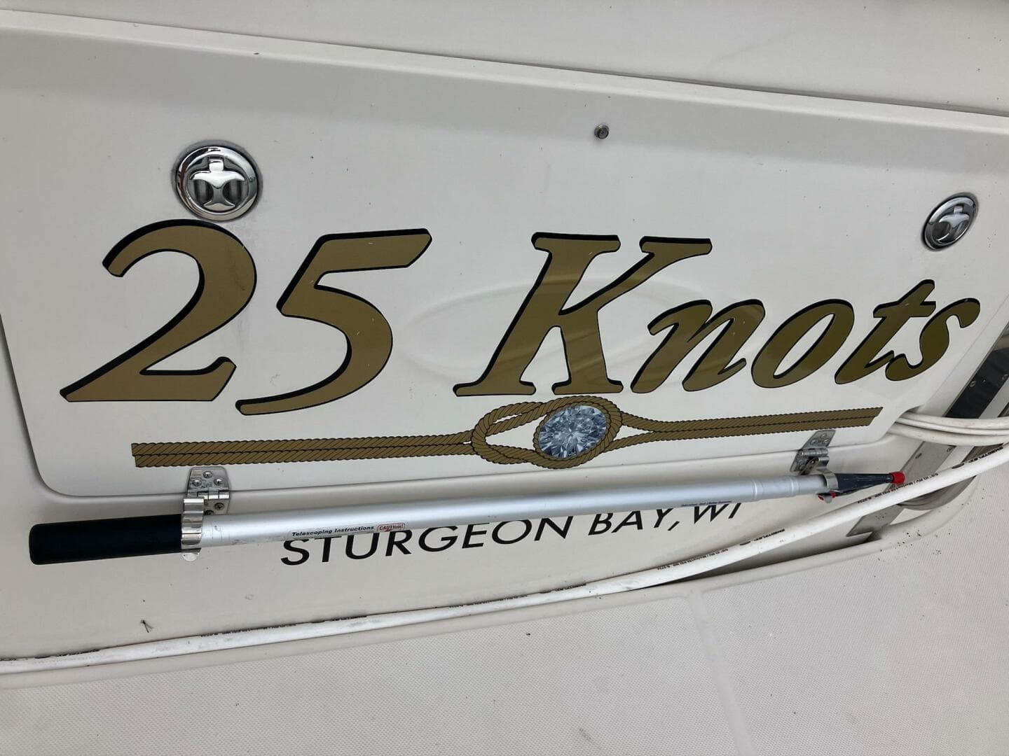 2001 Regal 3780 Commodore