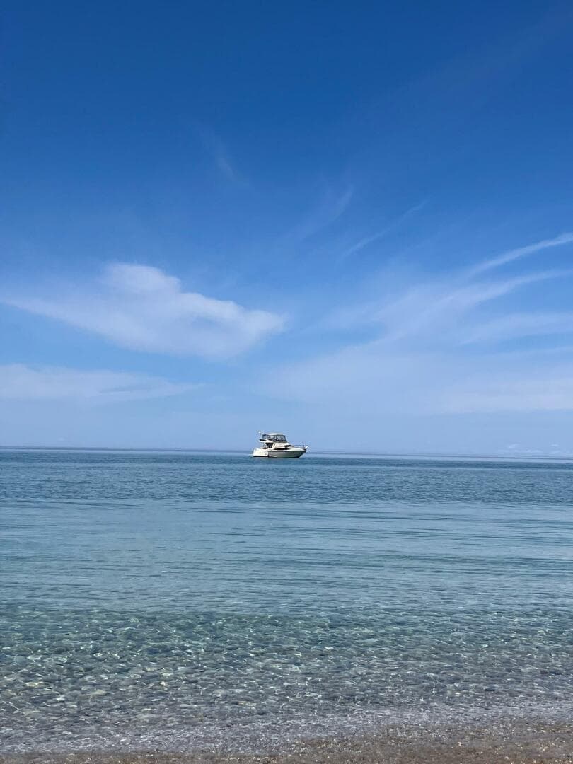 2001 Regal 3780 Commodore