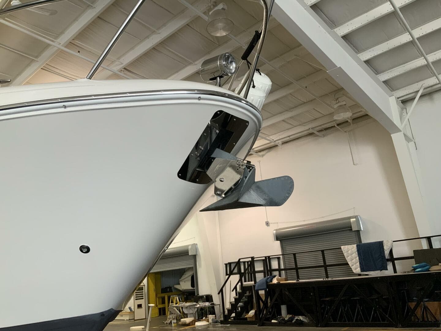 2001 Regal 3780 Commodore