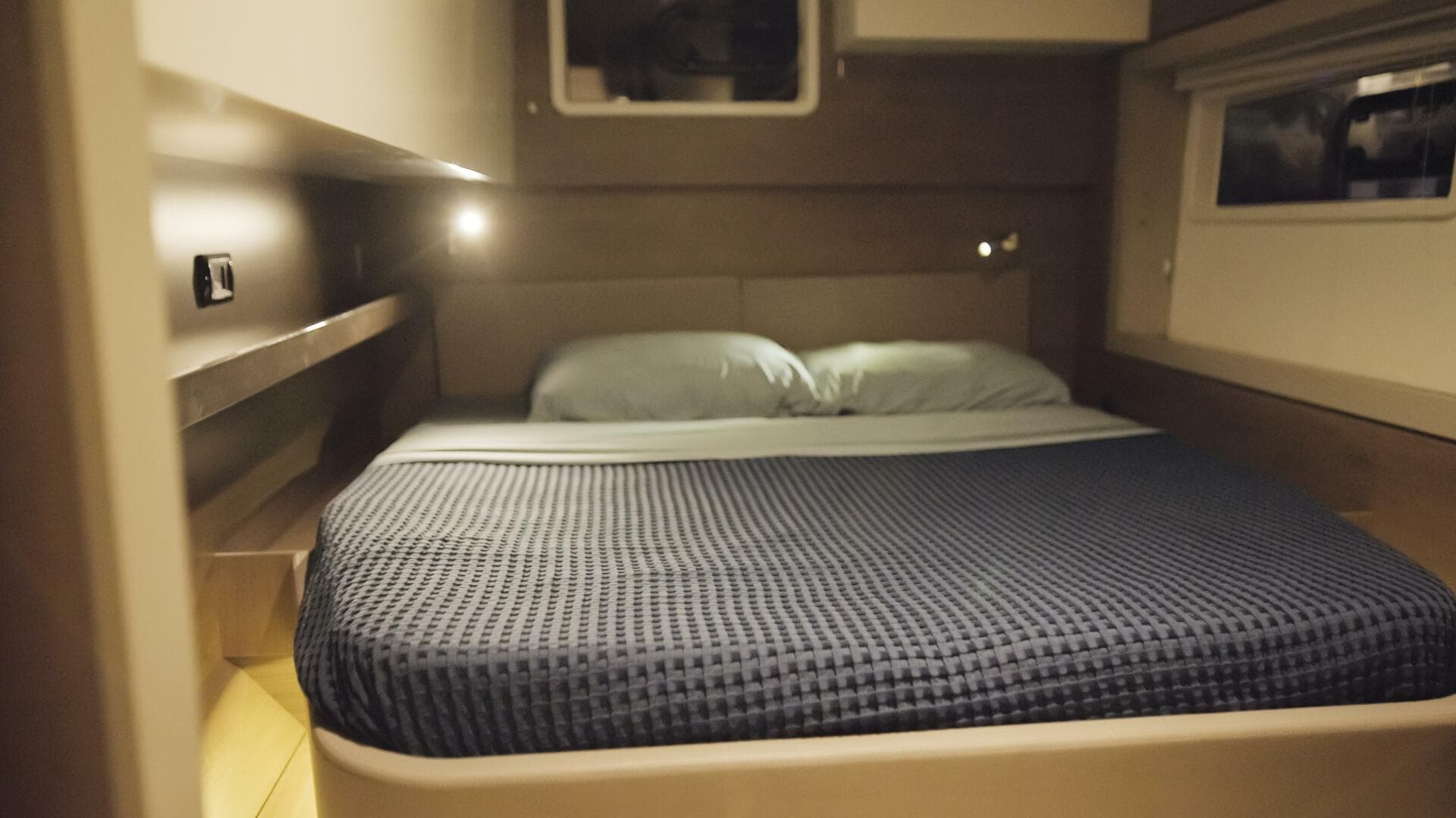 Point Clear IntCabin  Aft Port 1