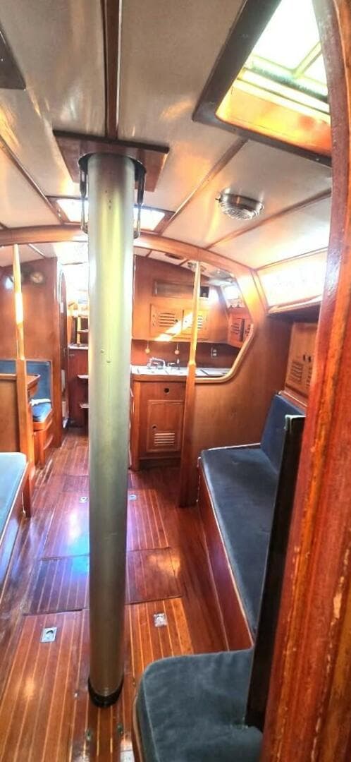 1986 Ta Chiao CT-38 AFT CABIN