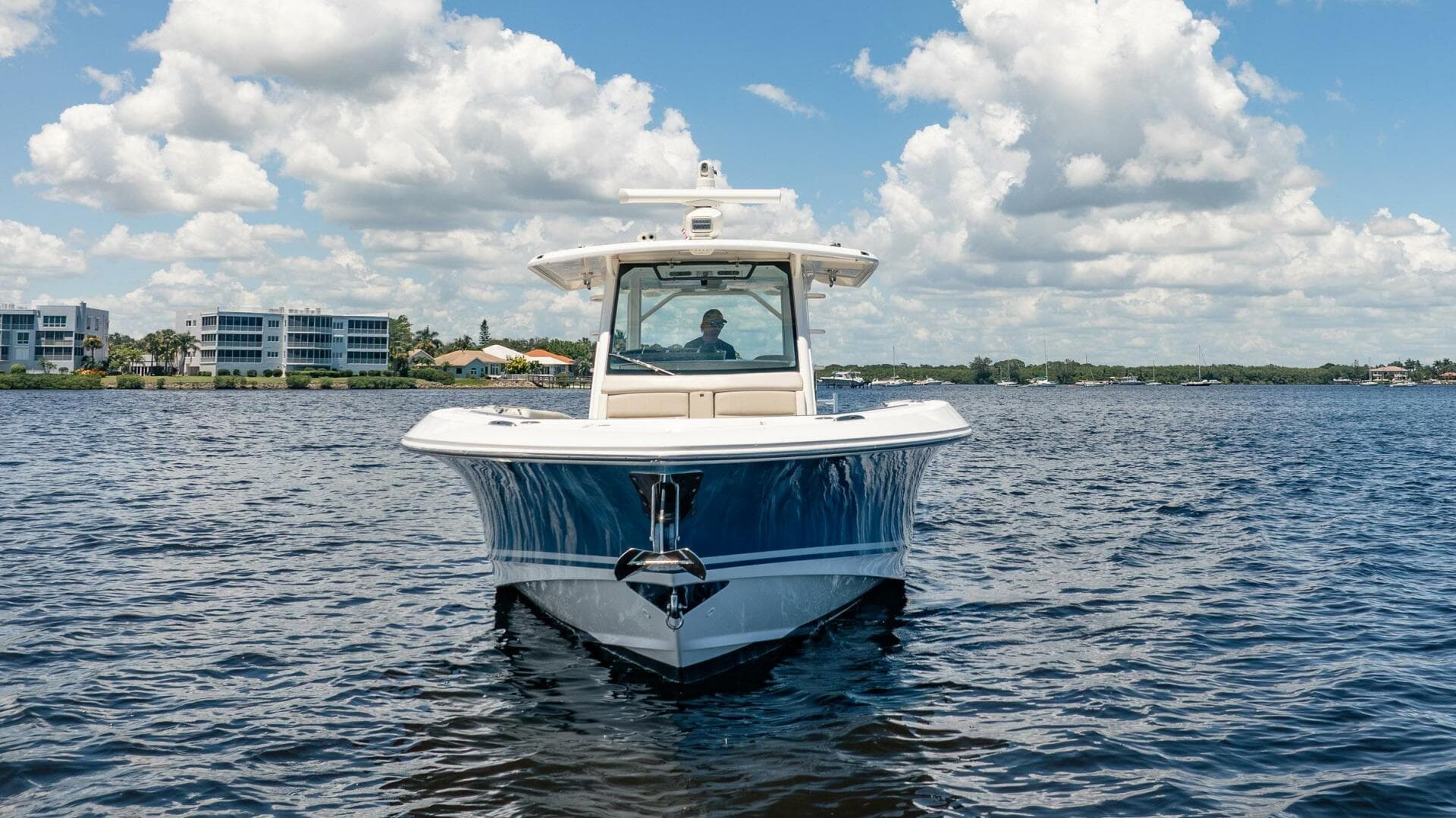 2018 Boston Whaler 380 Outrage