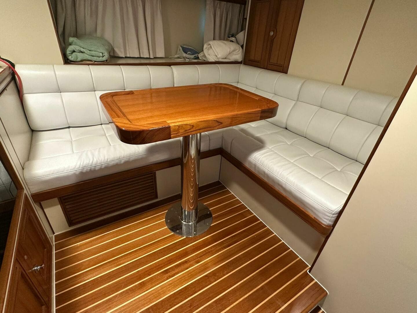 2023 Marlow Explorer 66E - CB