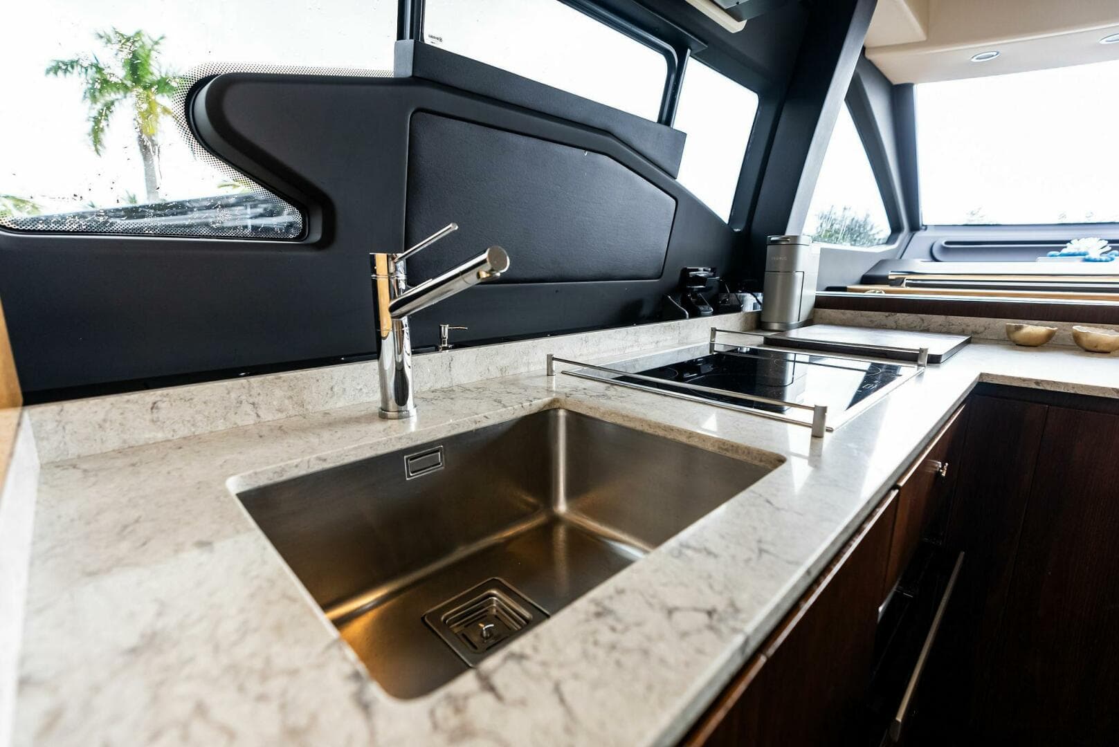 2017 Azimut 72 Flybridge