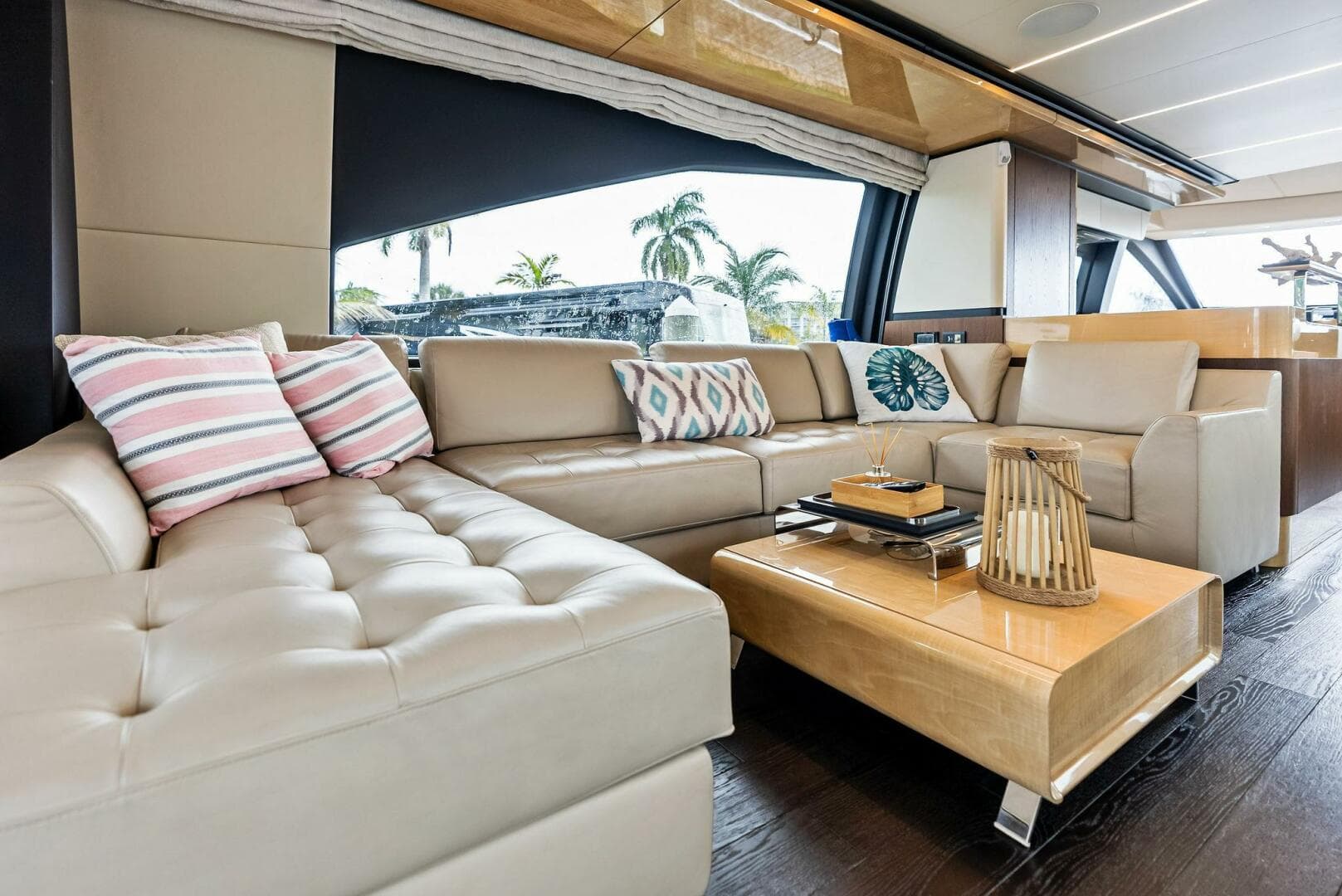 2017 Azimut 72 Flybridge