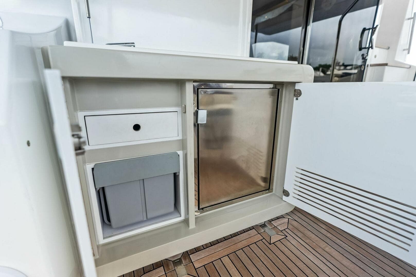 2017 Azimut 72 Flybridge