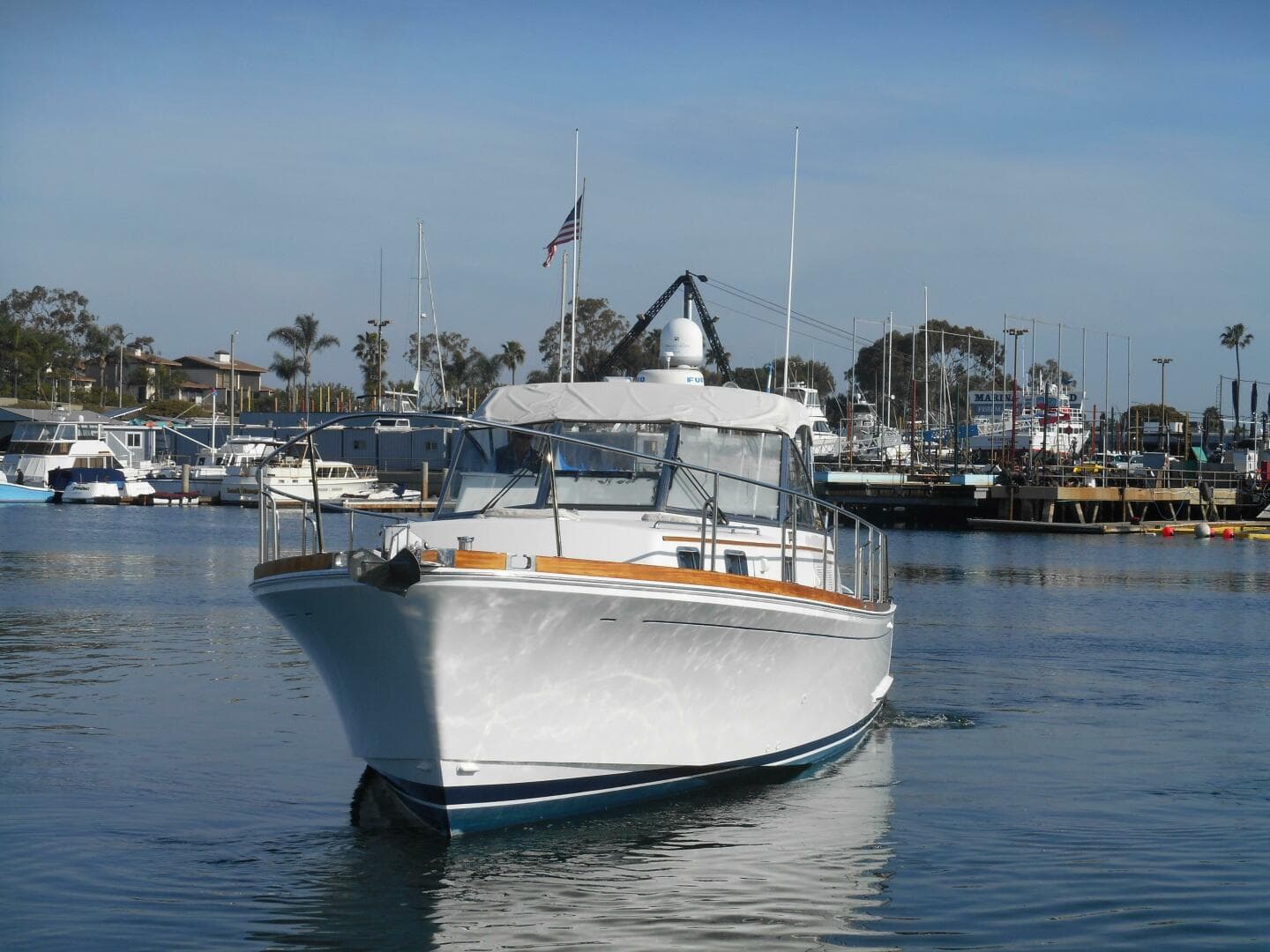 1999 Grand Banks 38 Eastbay EX