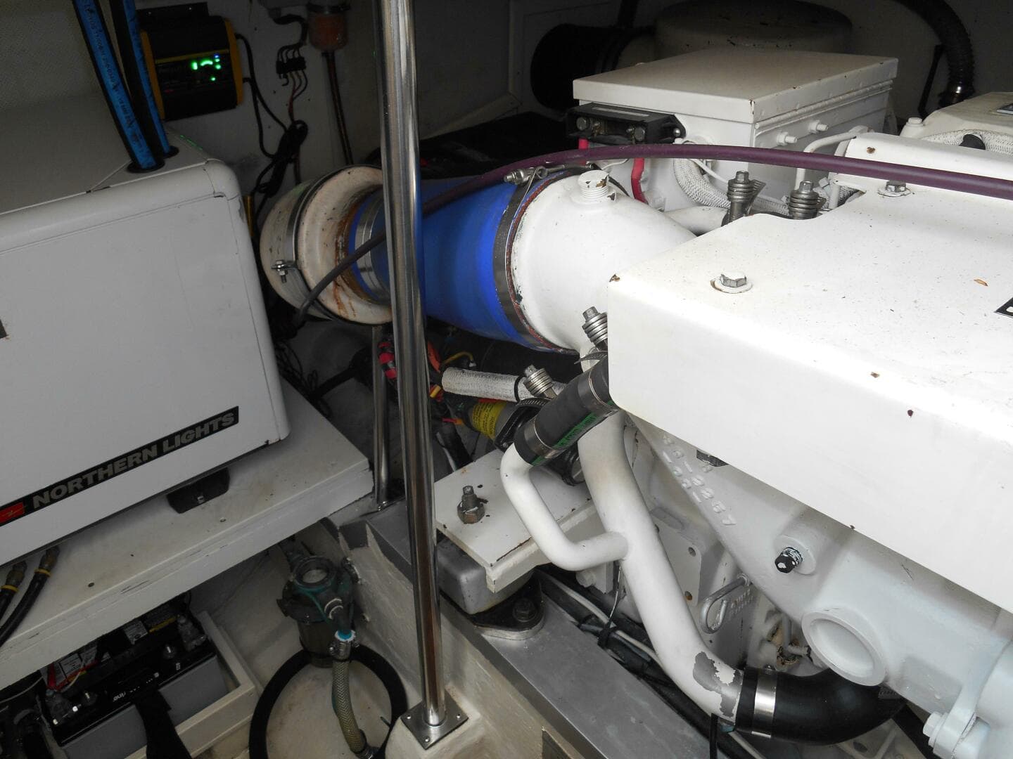 1999 Grand Banks 38 Eastbay EX