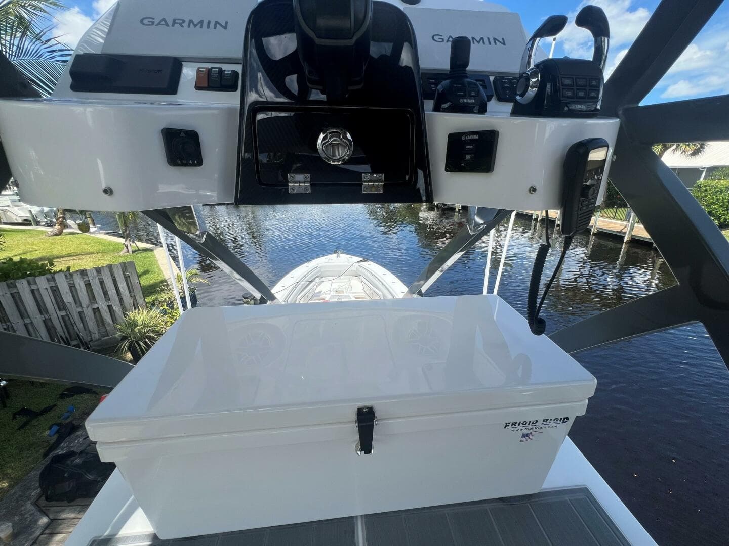 HCB 53 Title Wave - Cockpit