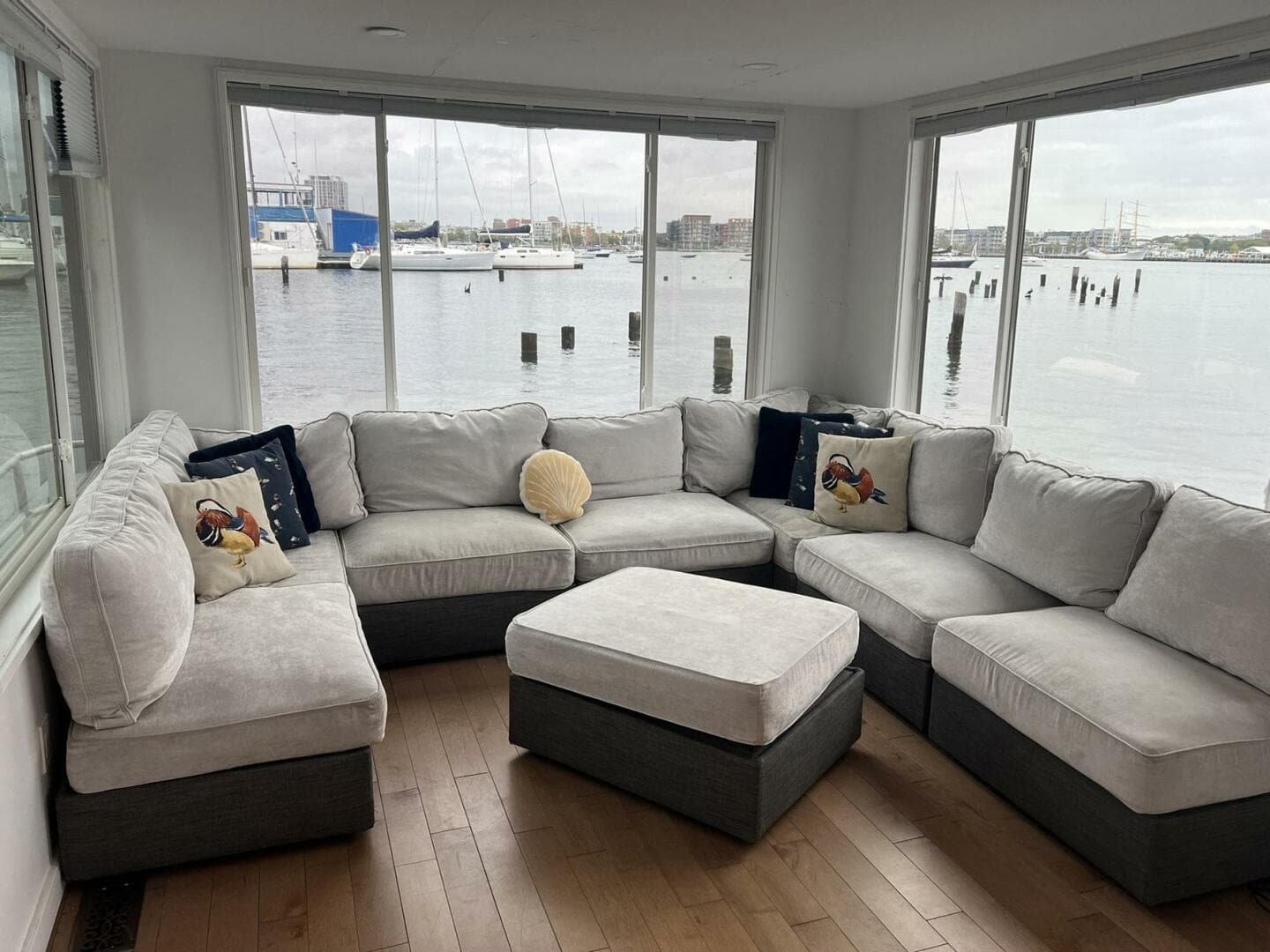 1981 Sumerset Houseboat