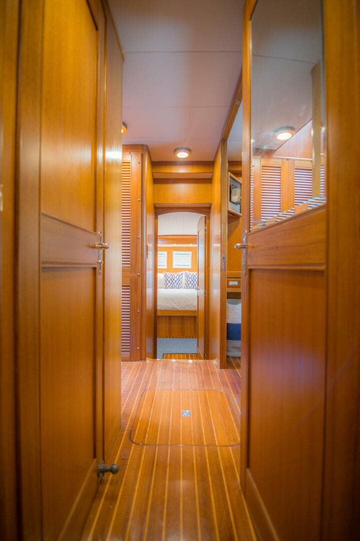 2008 Marlow Explorer 70E