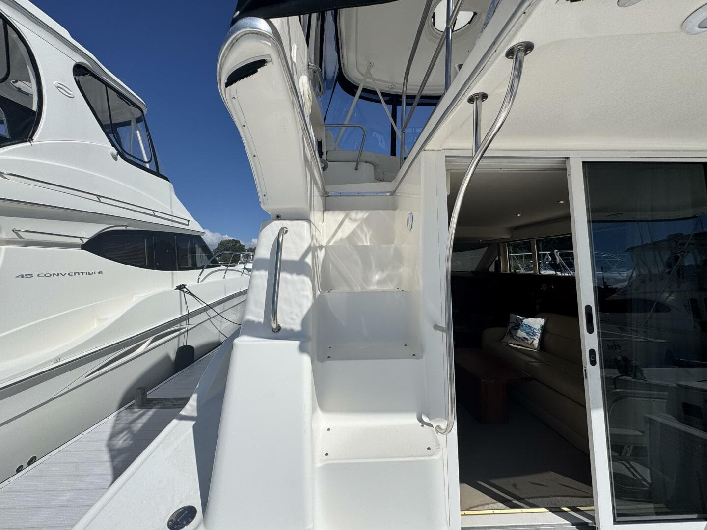 2003 Silverton 42 Convertible