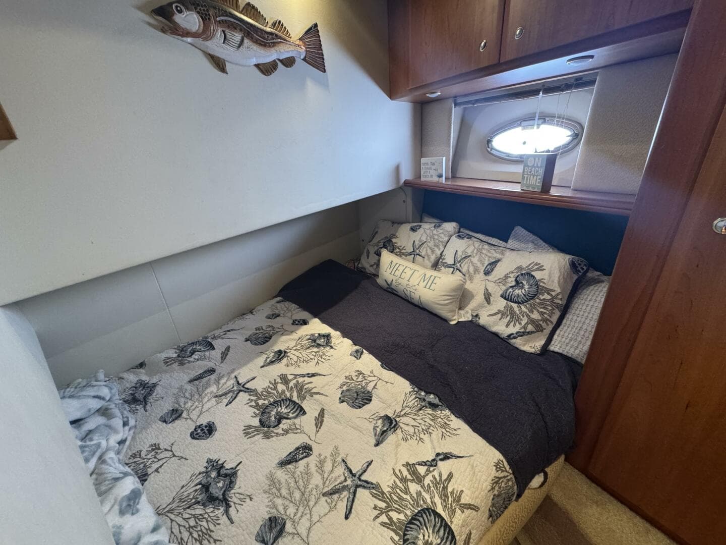 2003 Silverton 42 Convertible