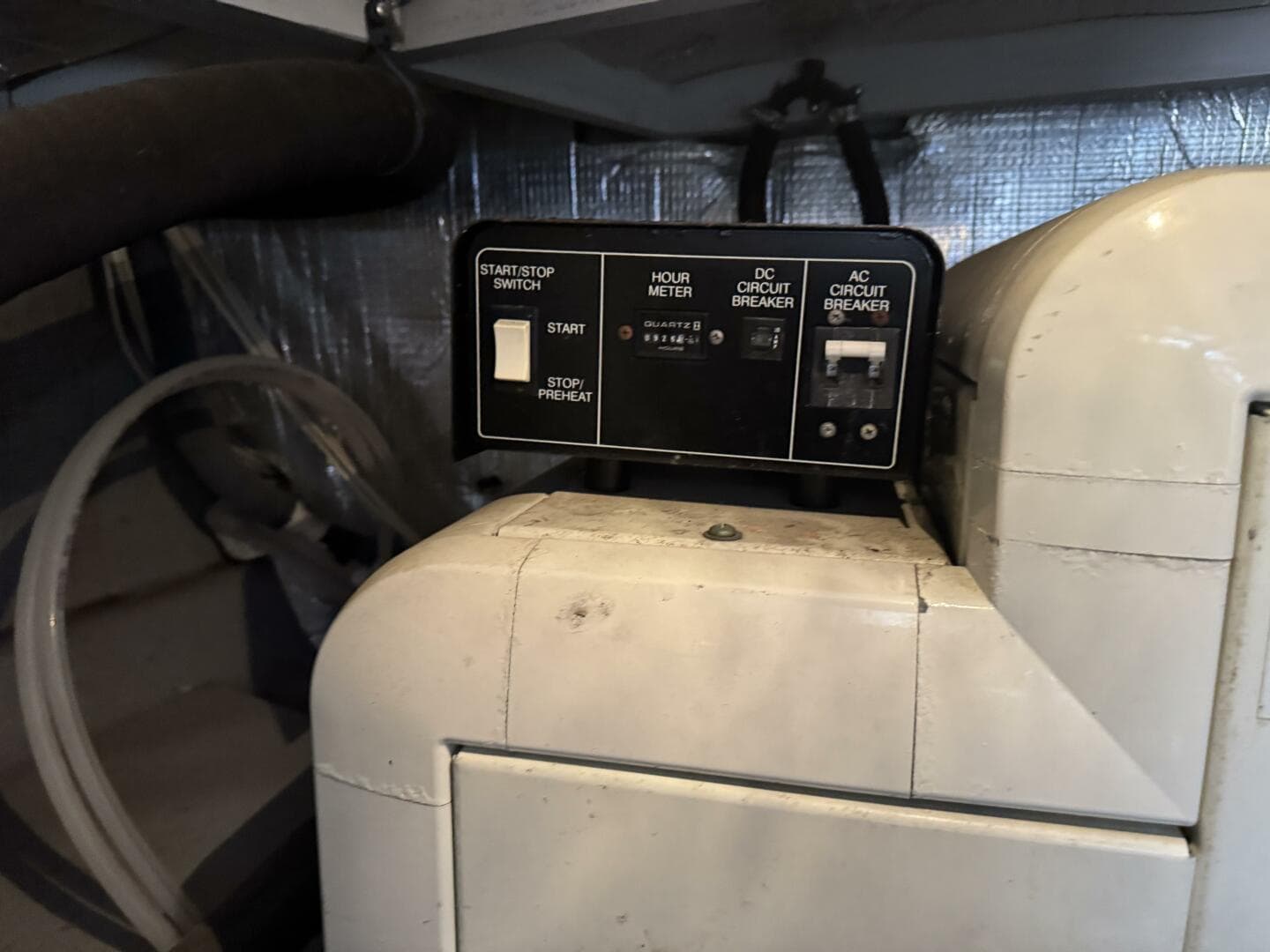 2003 Silverton 42 Convertible